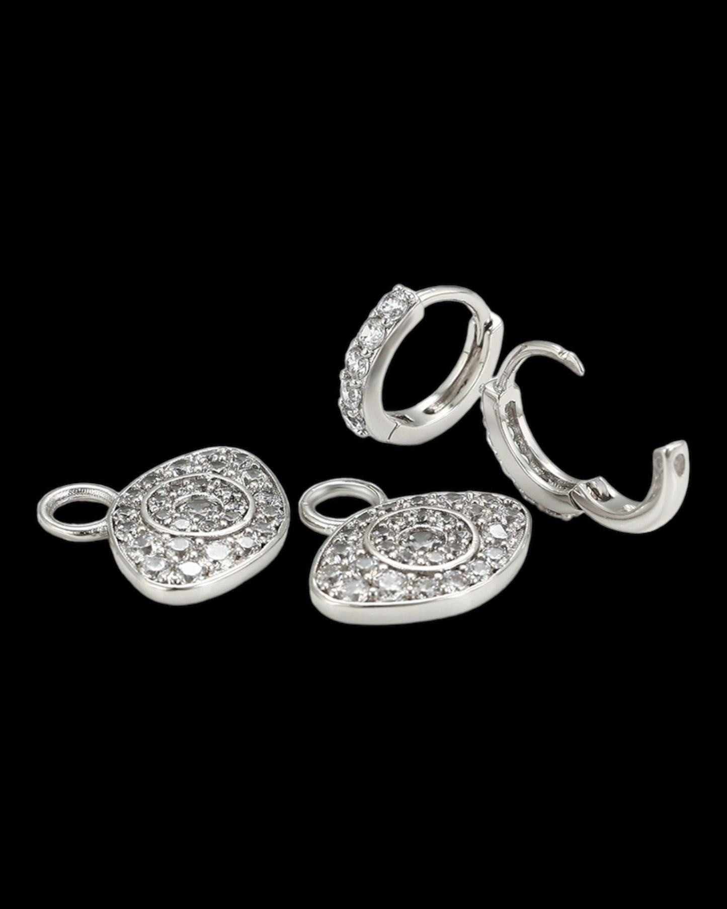 Boucles d’oreilles argentées pierre blanches